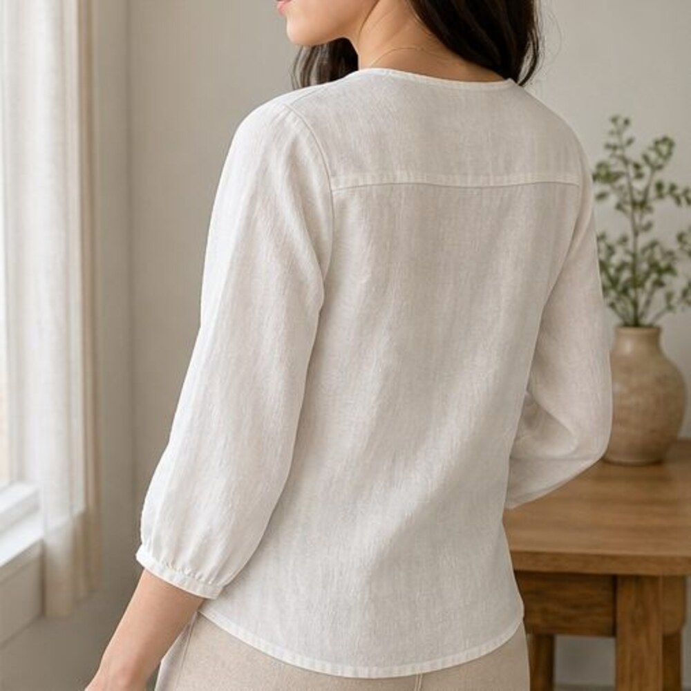 Ivory Tunic Blouse - Picture 3 of 6